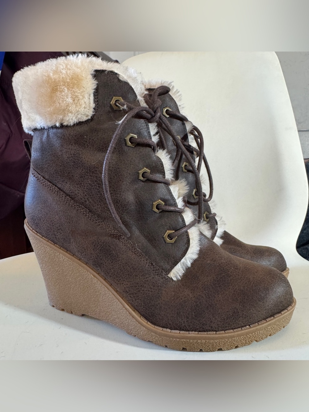 Women’s Brown Faux-Suede Wedge Winter Ankle Boots with Faux Fur Trim